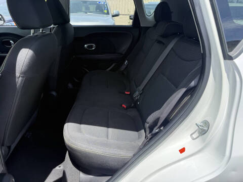 2014 Kia Soul +