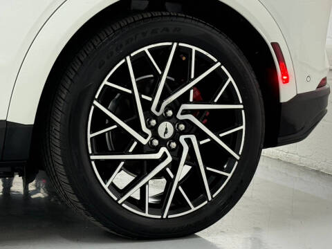 2022 Ford Mustang Mach-E GT