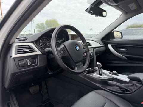 2013 BMW 3 Series 328i