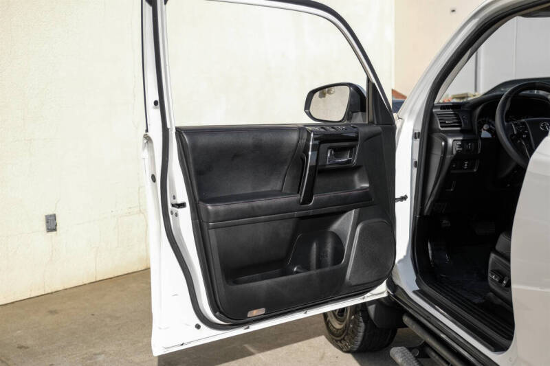 2019 Toyota 4Runner TRD Off-Road Premium