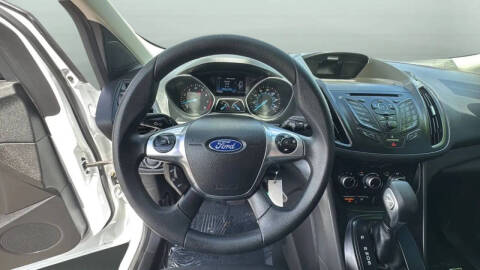 2016 Ford Escape S