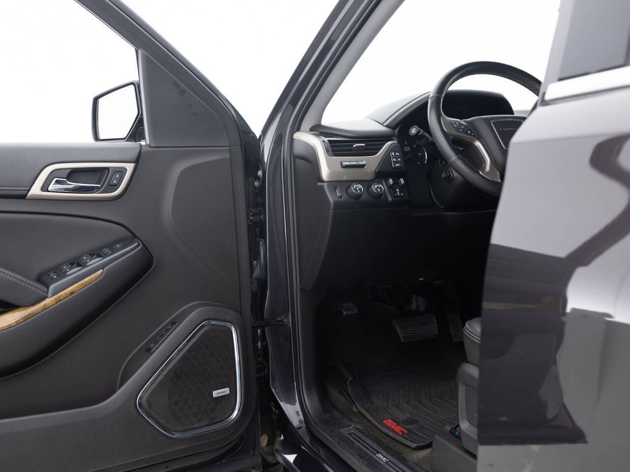 Used Car 2017 Gmc Yukon  Denali 4x4 4dr Suv For Sale Under $30,000 In Coal City, Illinois