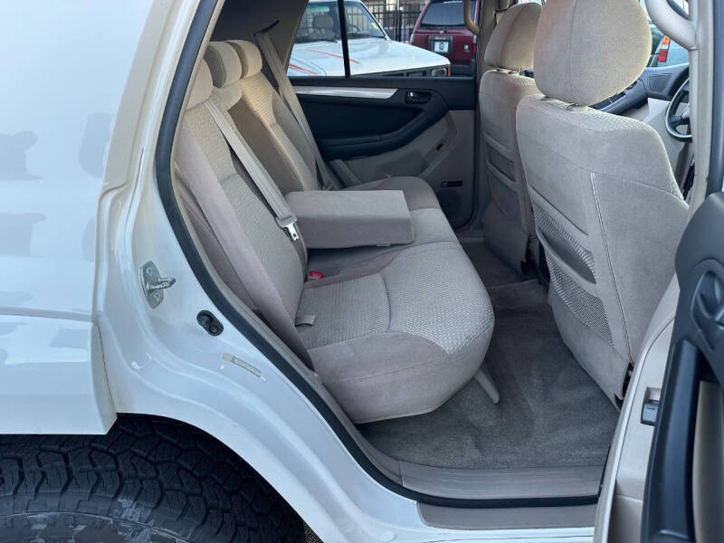 2003 Toyota 4Runner SR5