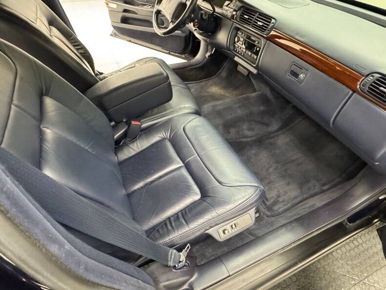 1997 Cadillac DeVille D'elegance