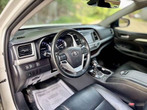 2018 Toyota Highlander XLE