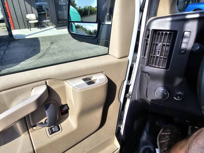 2018 Chevrolet Express 3500