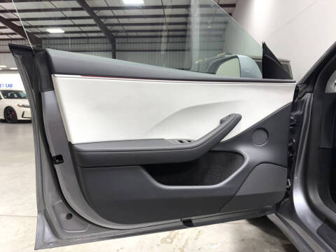 2025 Tesla Model 3 Performance