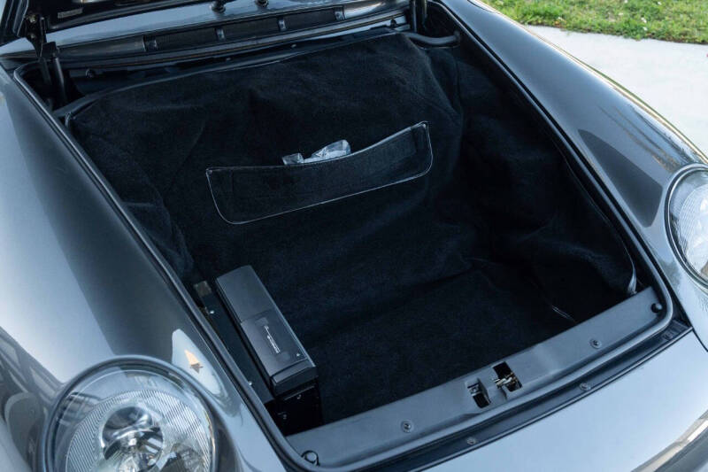 1995 Porsche 911 Carrera