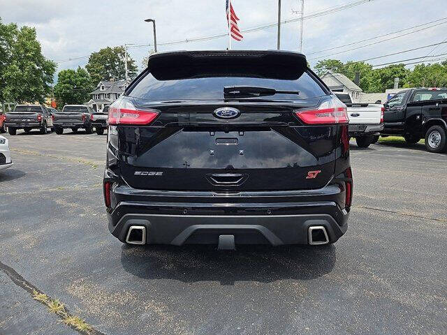 2020 Ford Edge ST