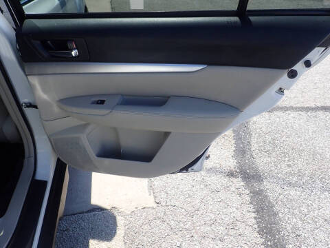 2013 Subaru Outback 2.5i Premium