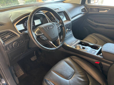 2019 Ford Edge Titanium