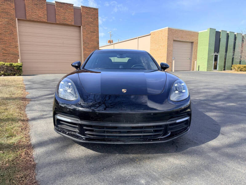 2018 Porsche Panamera