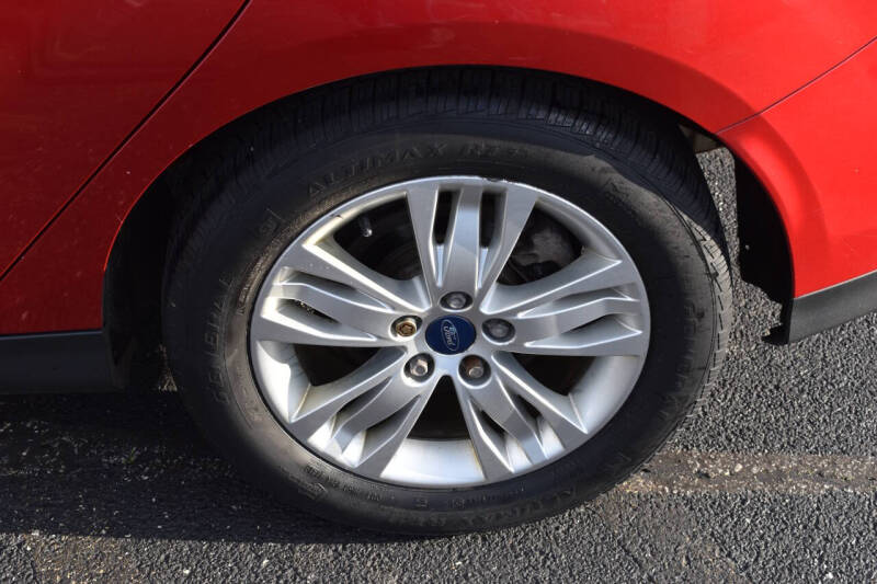 2012 Ford Focus SEL