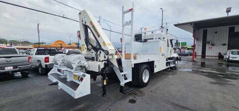 2016 Freightliner 108 SD