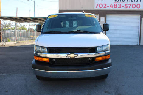 2022 Chevrolet Express 2500
