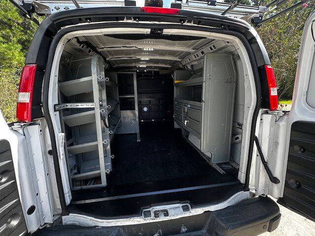 2020 Chevrolet Express Cargo Work Van photo 7