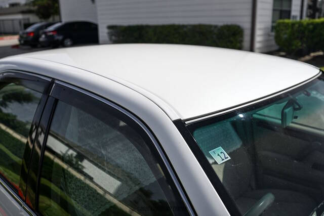 2000 Toyota Crown