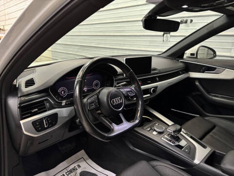 2017 Audi A4 2.0T quattro Premium Plus