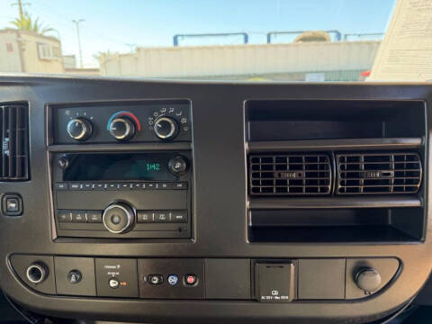 2019 Chevrolet Express 2500