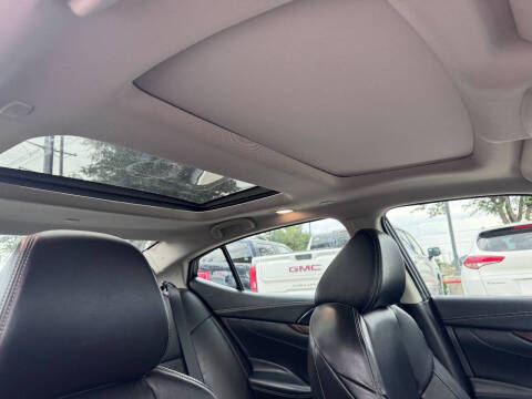 2017 Nissan Maxima Platinum