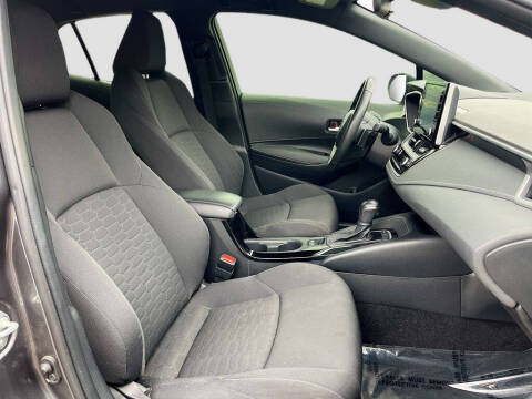 2022 Toyota Corolla Hatchback SE