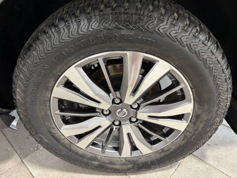 2019 Nissan Pathfinder S