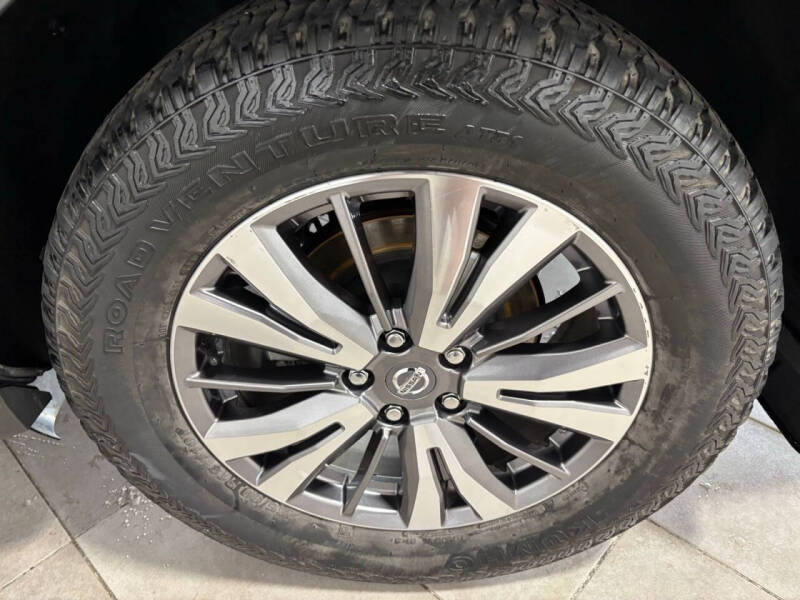 2019 Nissan Pathfinder S