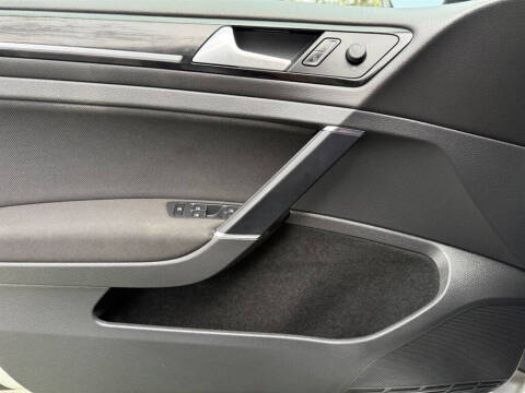 2015 Volkswagen Golf GTI S