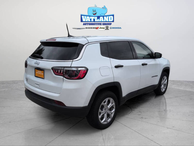 2024 Jeep Compass Sport