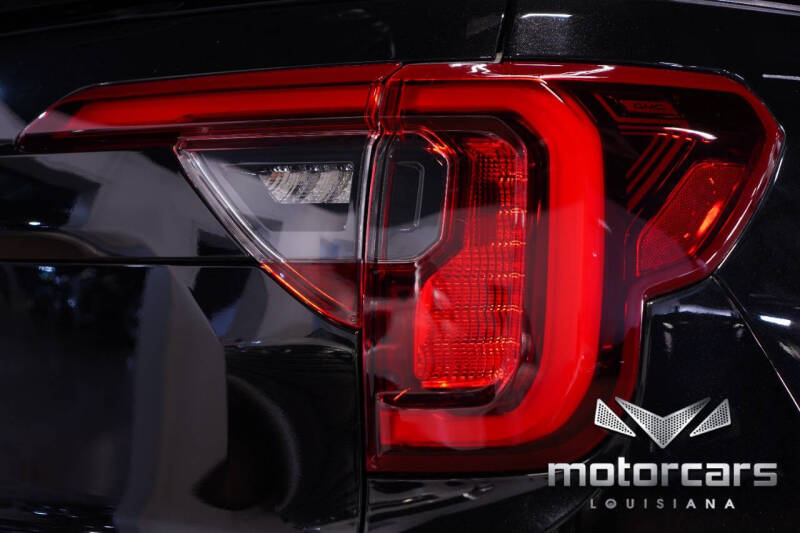 2022 GMC Acadia SLE