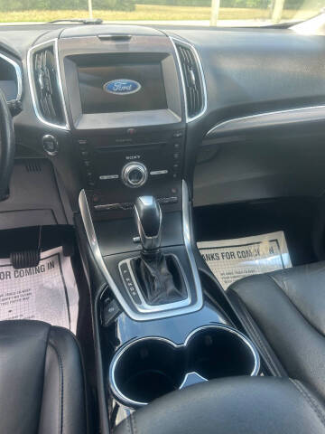 2017 Ford Edge Titanium