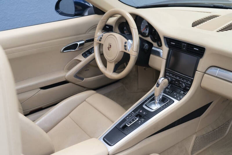 2015 Porsche 911 Carrera S