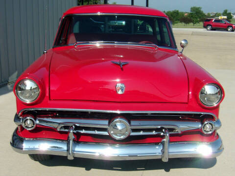 1954 Ford Crestline
