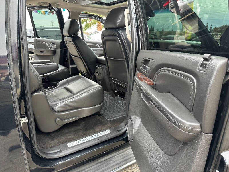 2013 GMC Yukon XL Denali