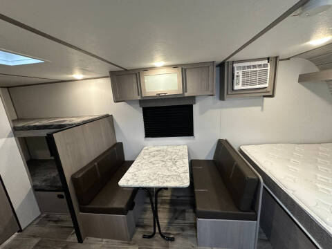 2023 Keystone RV Dutchmen Coleman 17B