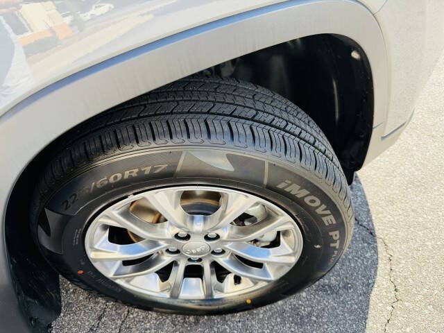 2021 Jeep Cherokee Latitude Lux