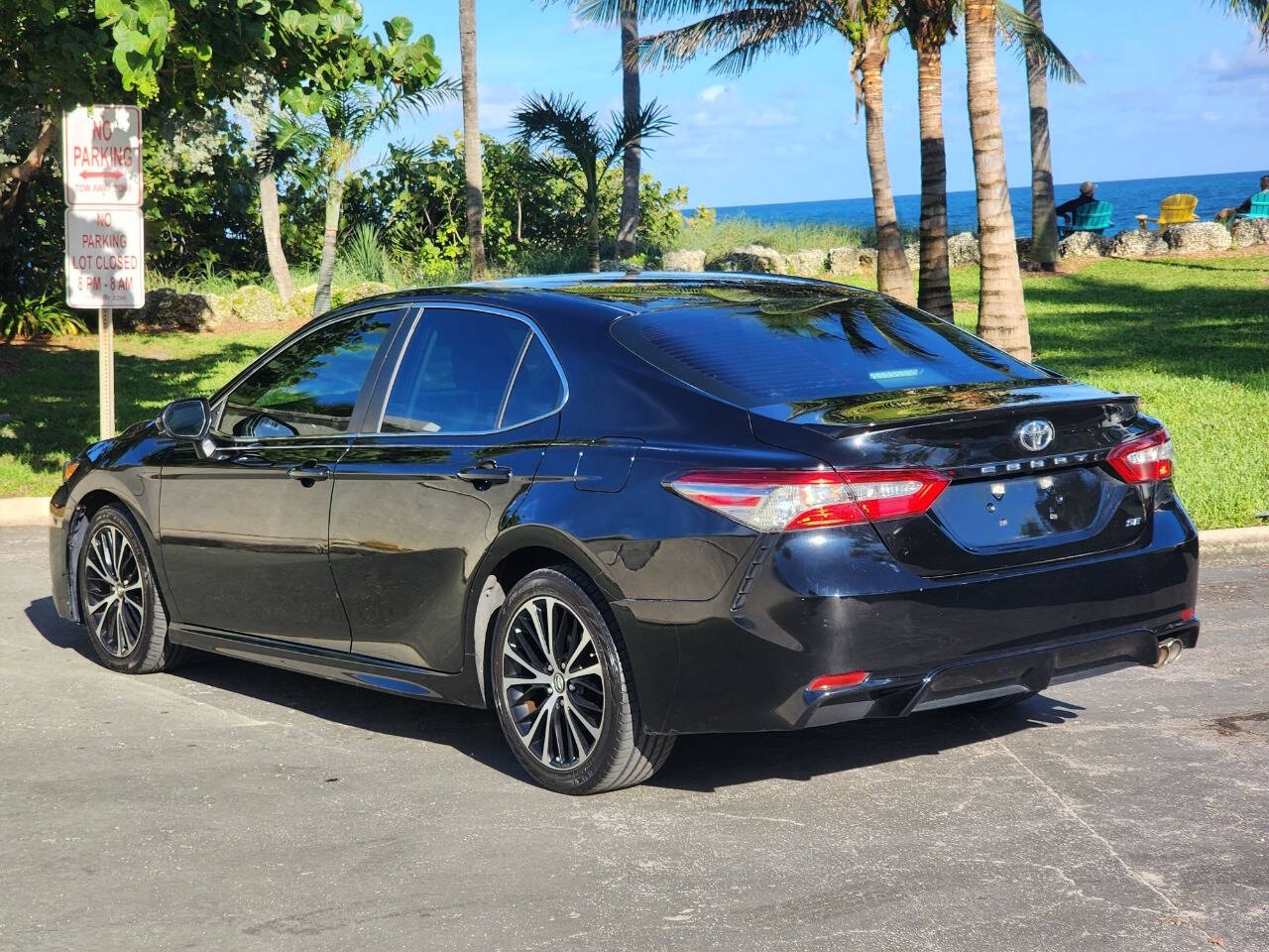 2018 Toyota Camry for sale at JT AUTO INC in Oakland Park, FL