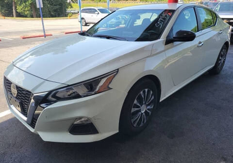 2019 Nissan Altima for sale at 615 Auto Group in Fairburn GA