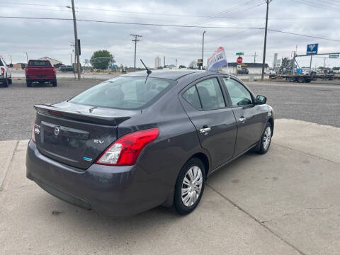 2015 Nissan Versa 1.6 SV