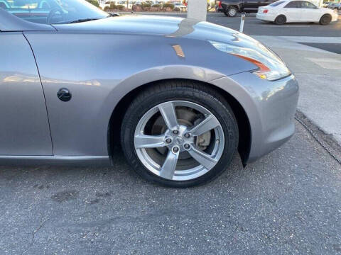 2009 Nissan 370Z Touring