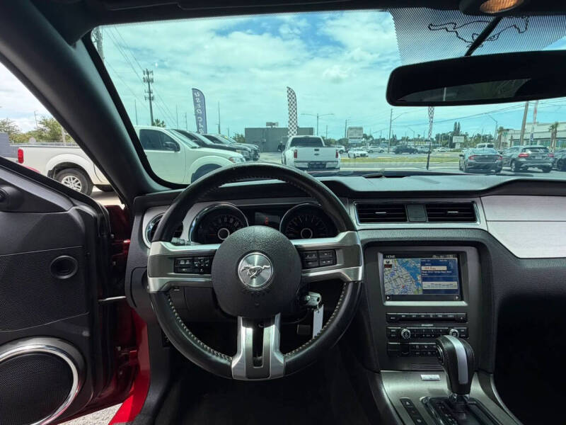 2014 Ford Mustang V6 Premium