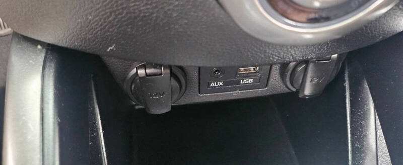 2017 Hyundai Veloster Value Edition