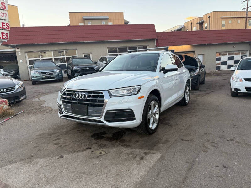 2020 Audi Q5 quattro Titanium Premium 45 TFSI