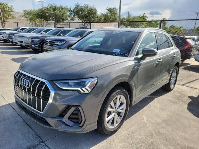 2024 Audi Q3 quattro S line Premium 45 TFSI