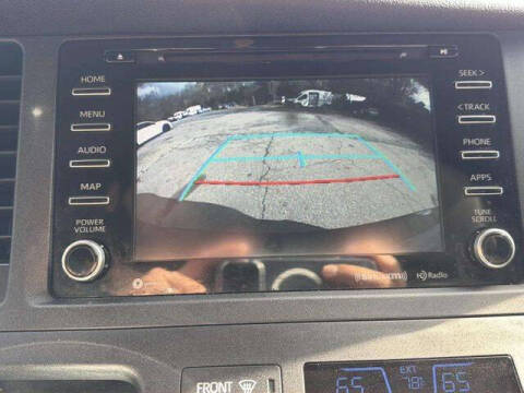 2019 Toyota Sienna LE 8-Passenger