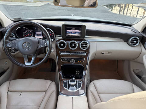 2017 Mercedes-Benz C-Class C 300 Luxury 4MATIC