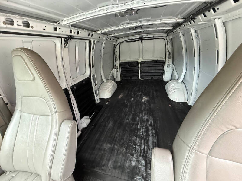 2020 Chevrolet Express 2500