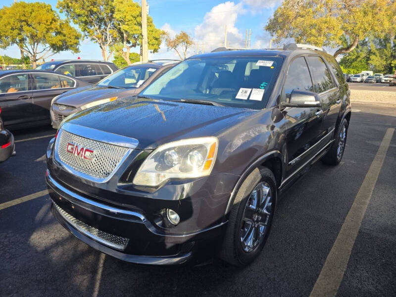 2011 GMC Acadia Denali