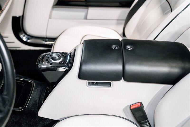 2015 Rolls-Royce Phantom Drophead Coupe