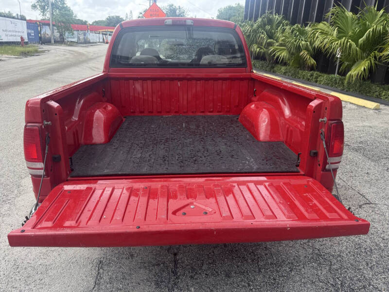 2004 Dodge Dakota SLT Plus